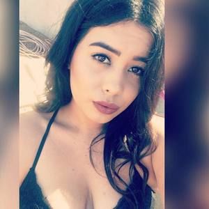 Meet your Posher, Kassandra